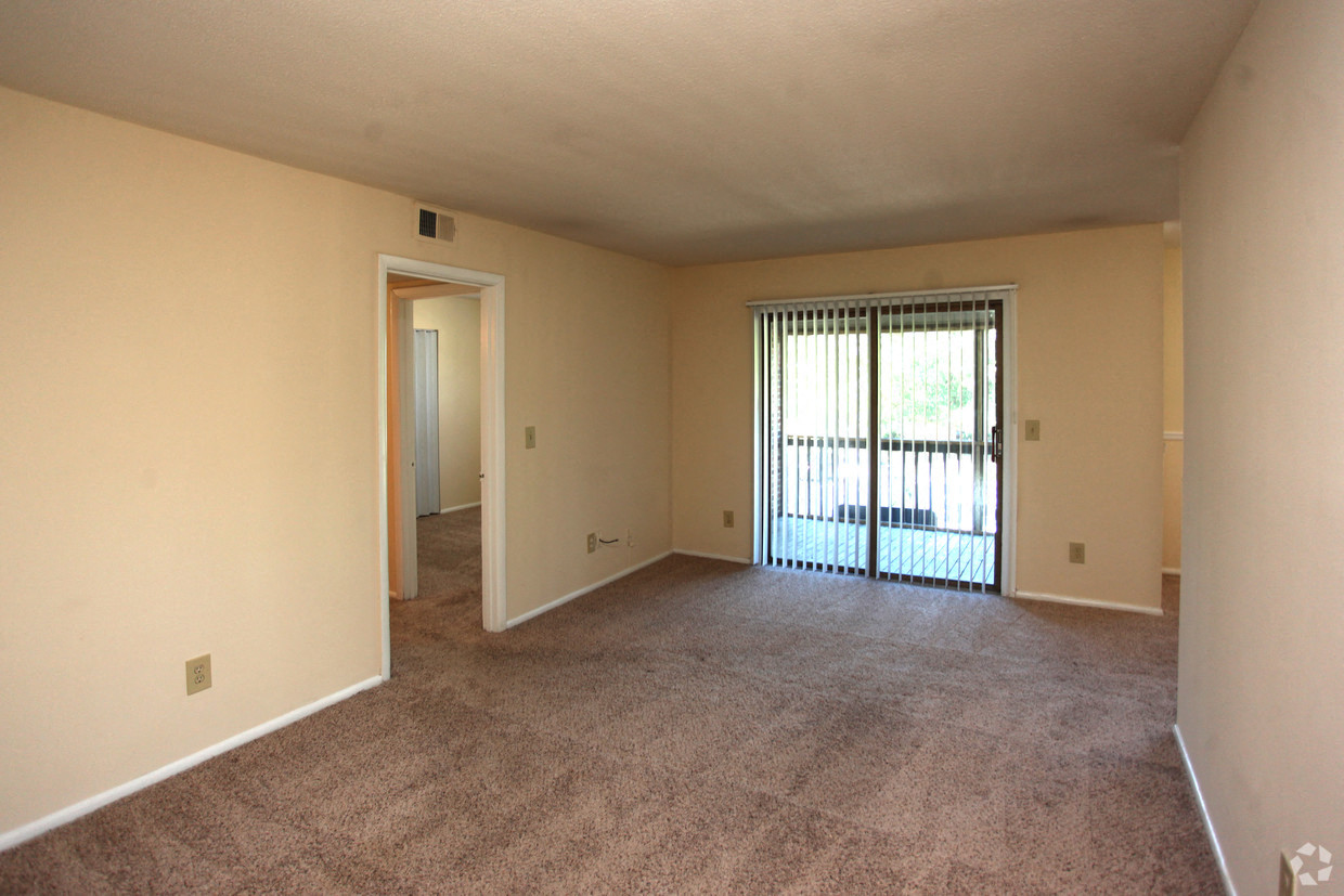 The Forest Apartments, 402H East Montcastle Drive, Greensboro, NC